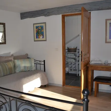Les Deux Sources Bed & Breakfast Serrieres (Saone-et-Loire)